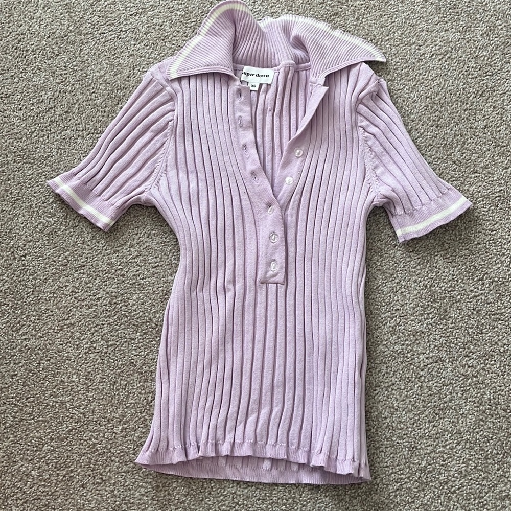 Purple / cream top